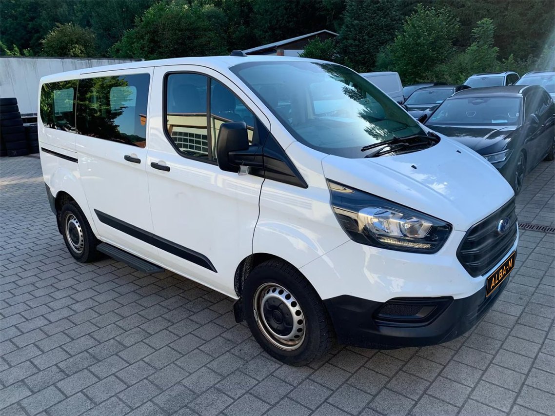 Ford Tourneo Custom L1
